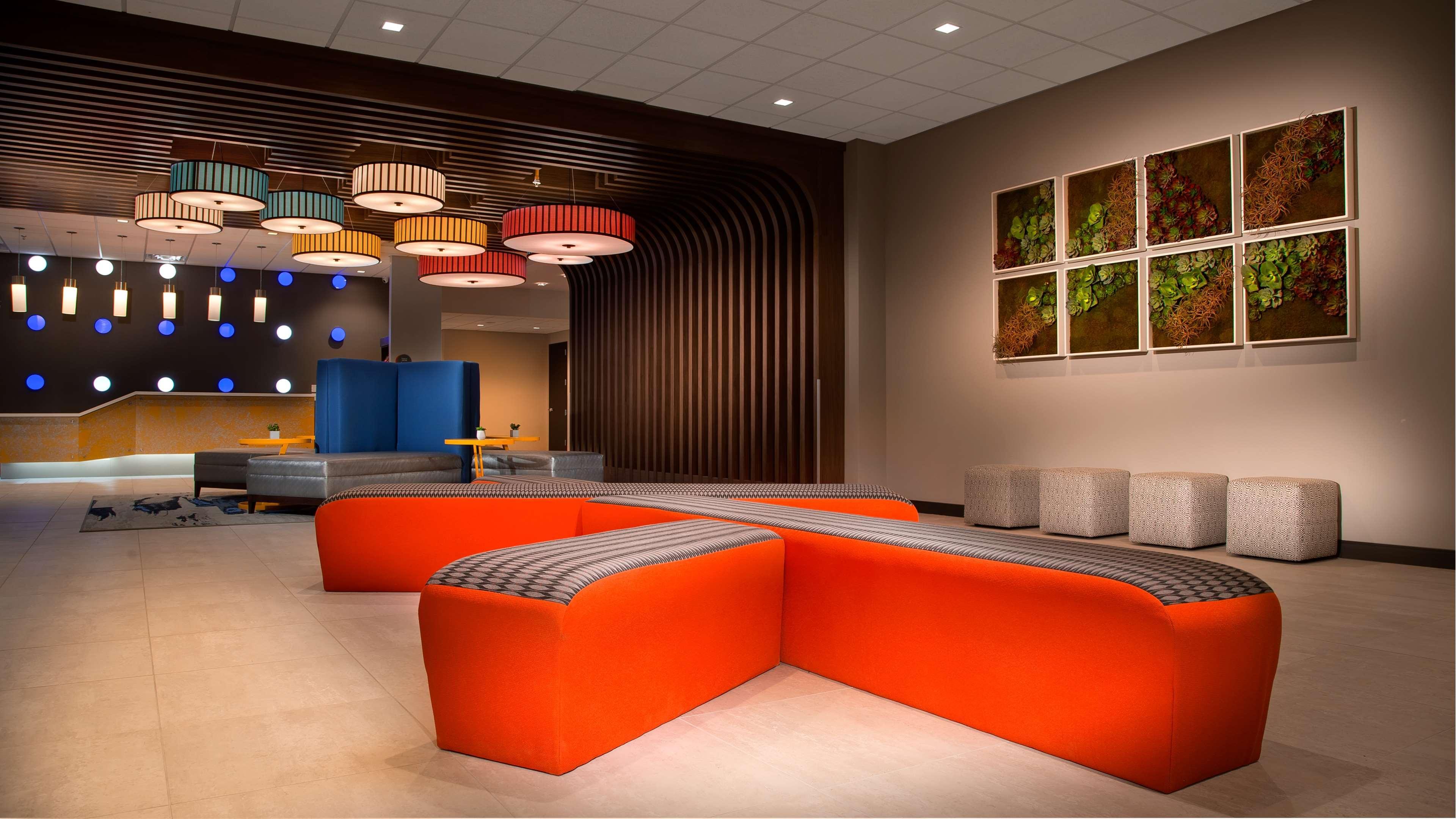 Glo Best Western Nashville Airport Exterior photo